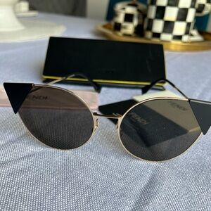 Authentic Fendi Women's Arrow Accent Sunglasses, Gold Black/Black,